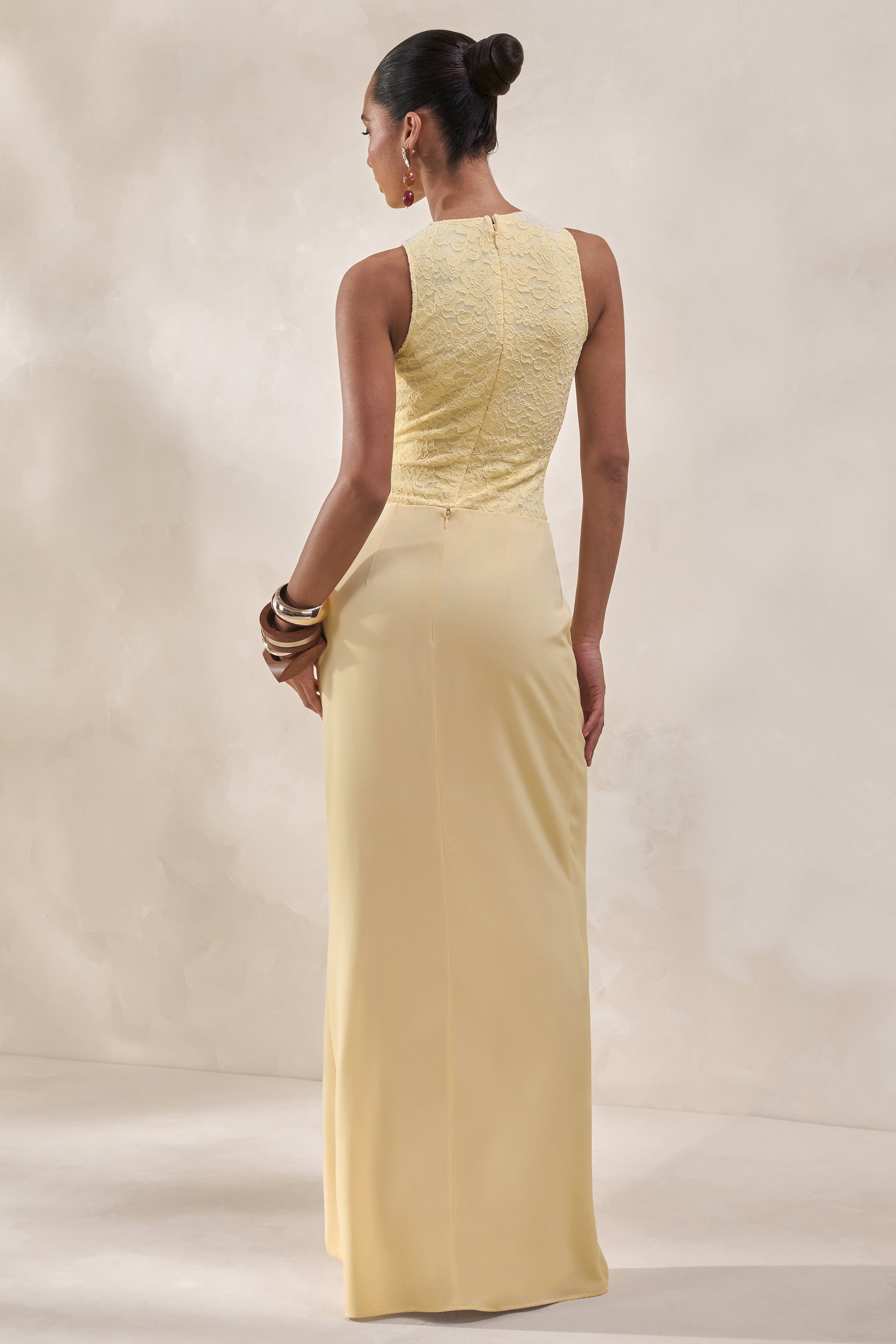 Serale | Lemon Lace Round-Neck Bodysuit